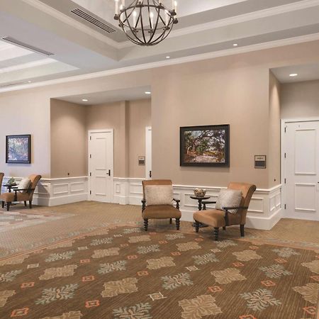 Embassy Suites Savannah Historic District Ngoại thất bức ảnh