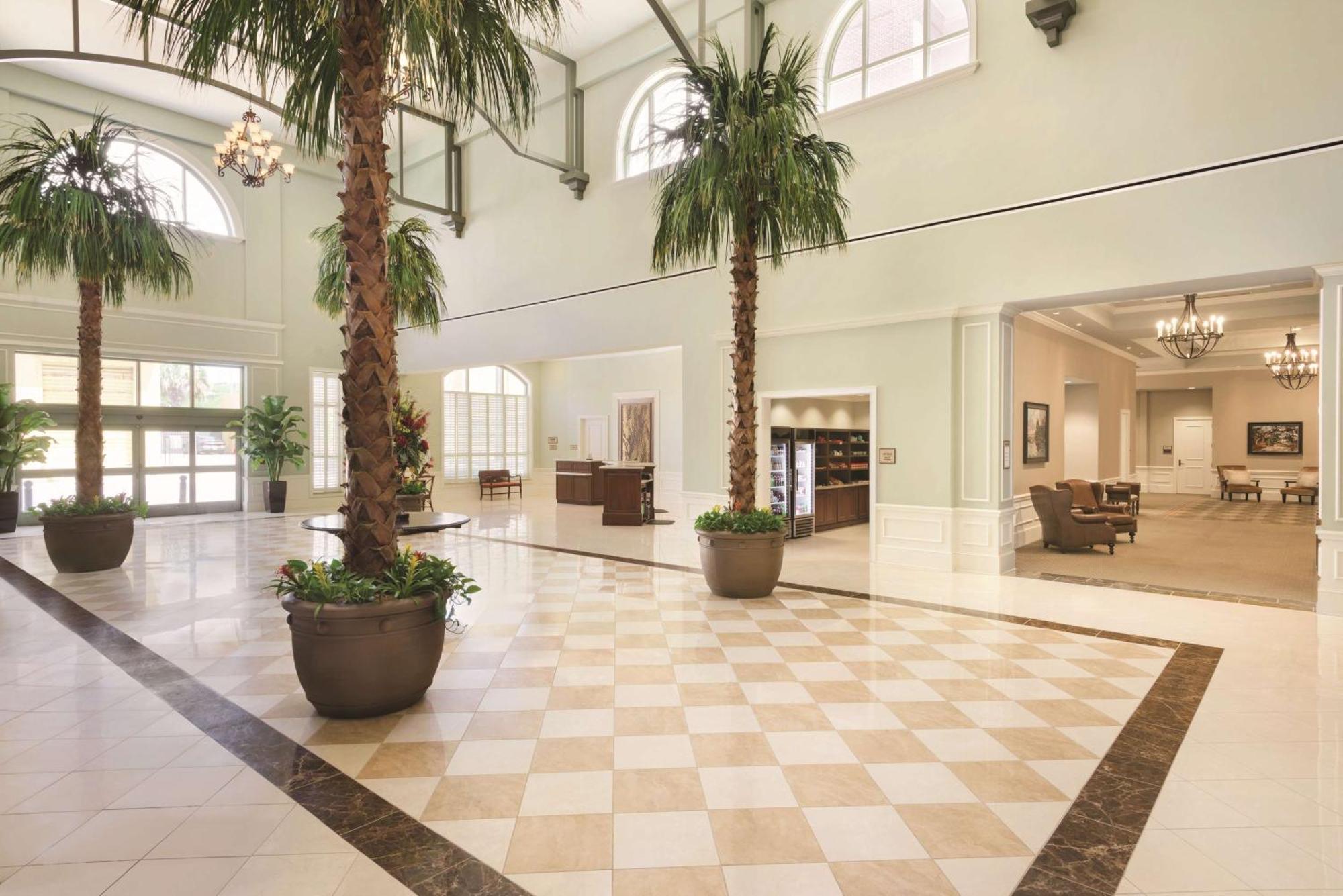 Embassy Suites Savannah Historic District Ngoại thất bức ảnh