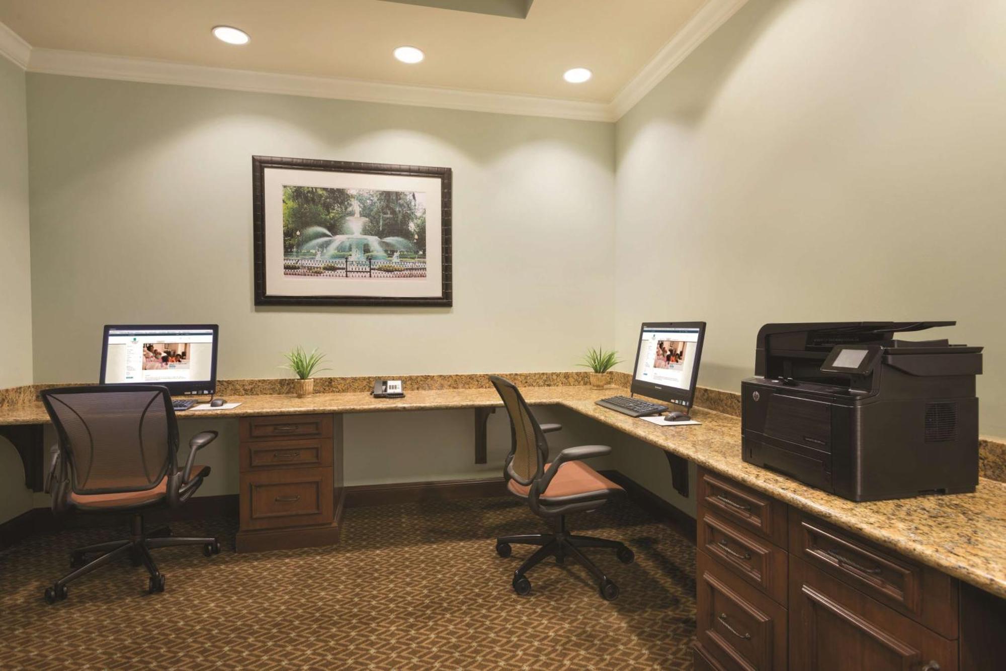 Embassy Suites Savannah Historic District Ngoại thất bức ảnh