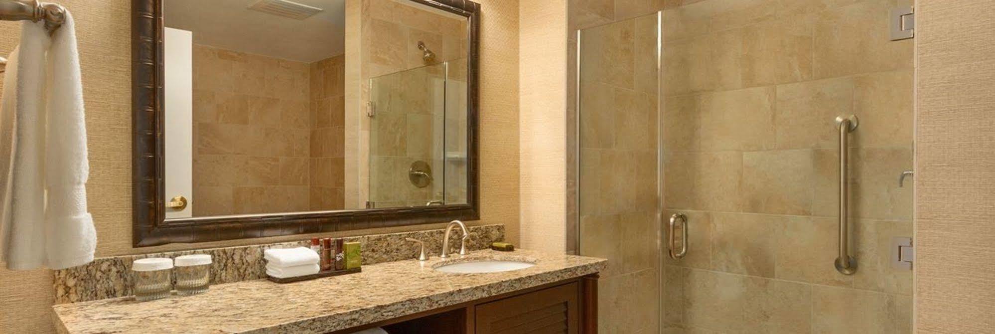 Embassy Suites Savannah Historic District Ngoại thất bức ảnh