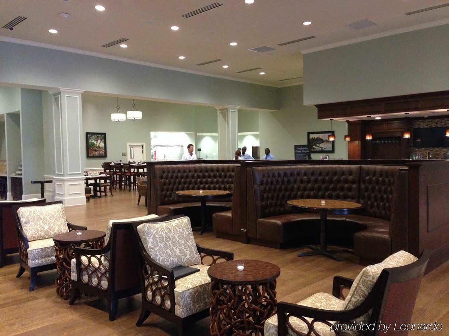 Embassy Suites Savannah Historic District Ngoại thất bức ảnh